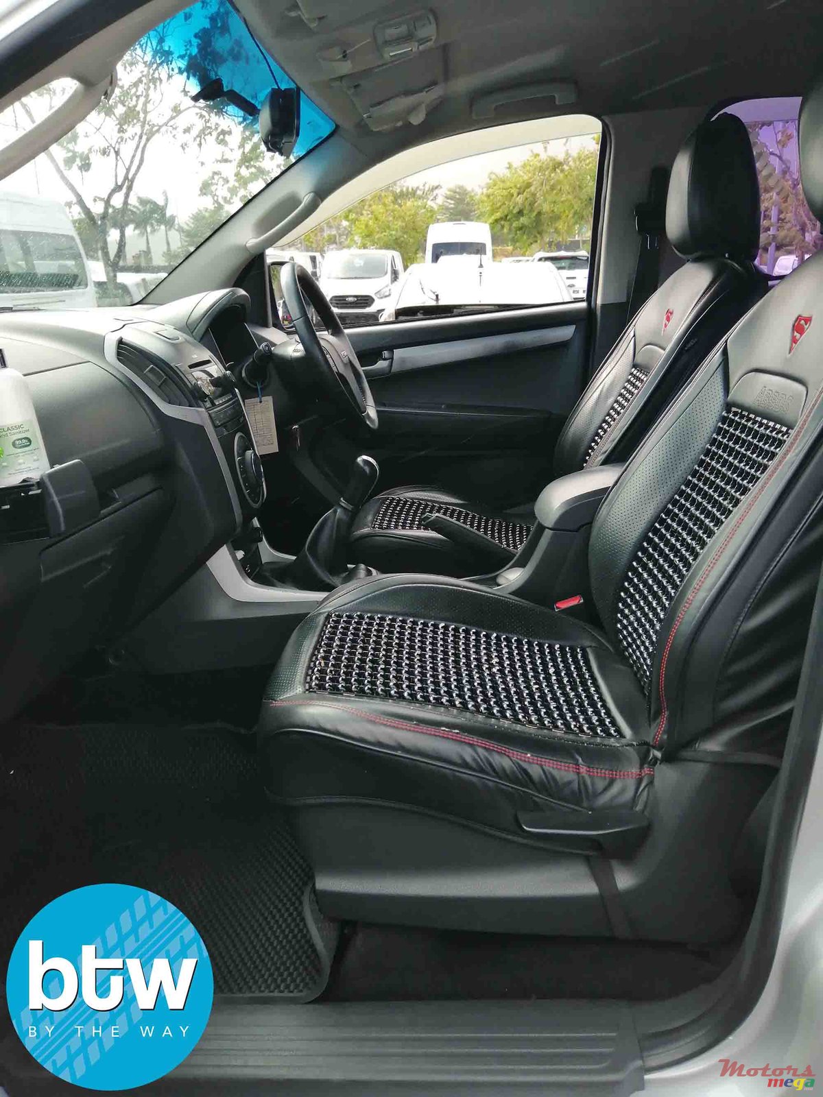 2014' Isuzu KB Series 3000 photo #6