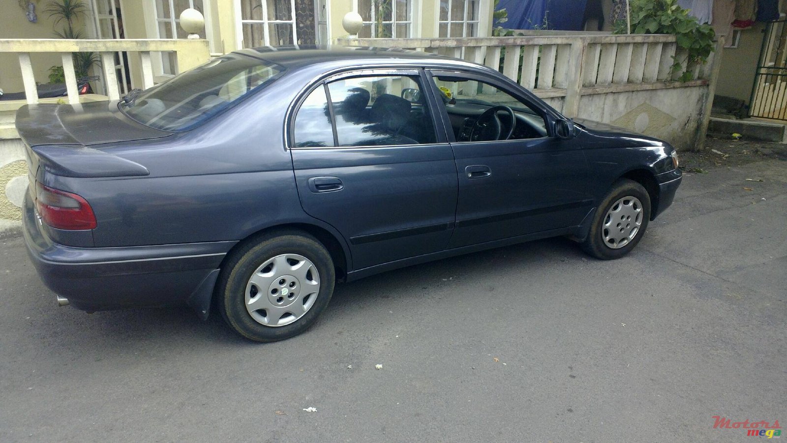 1995' Toyota photo #1