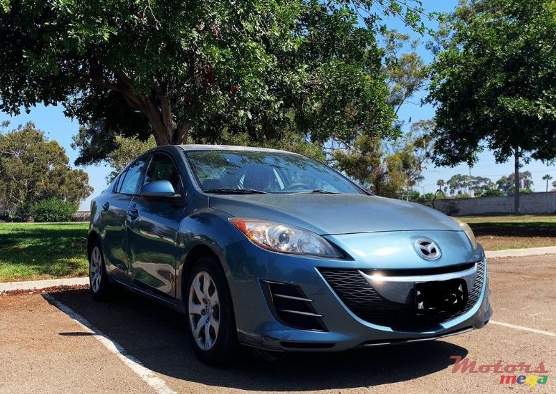 2010' Mazda 3 photo #1