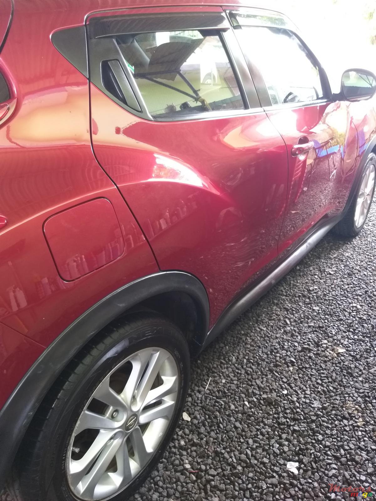 2012' Nissan Juke photo #5