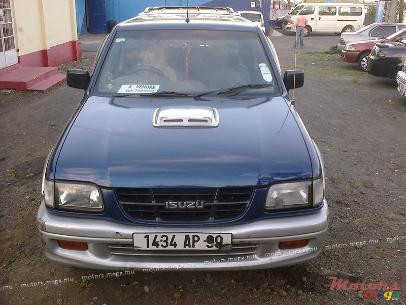 1999' Isuzu KB Series photo #3