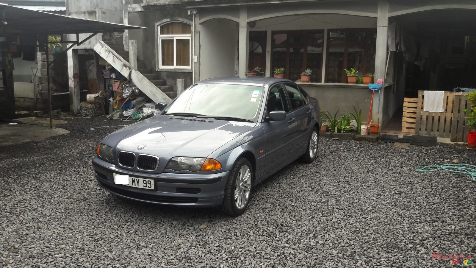 1999' BMW 318 photo #1