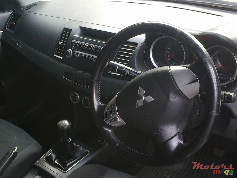 2008' Mitsubishi Lancer EX photo #4
