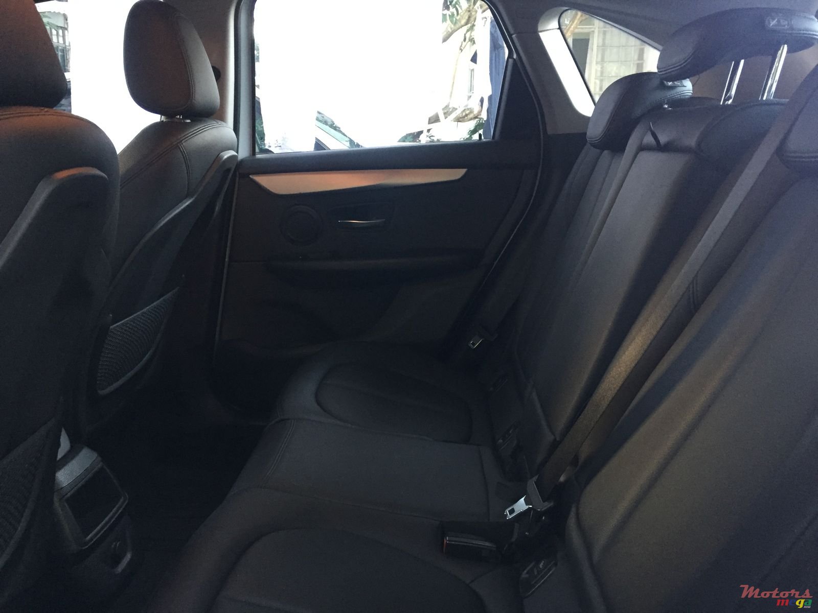 2016' BMW 2 Series photo #5