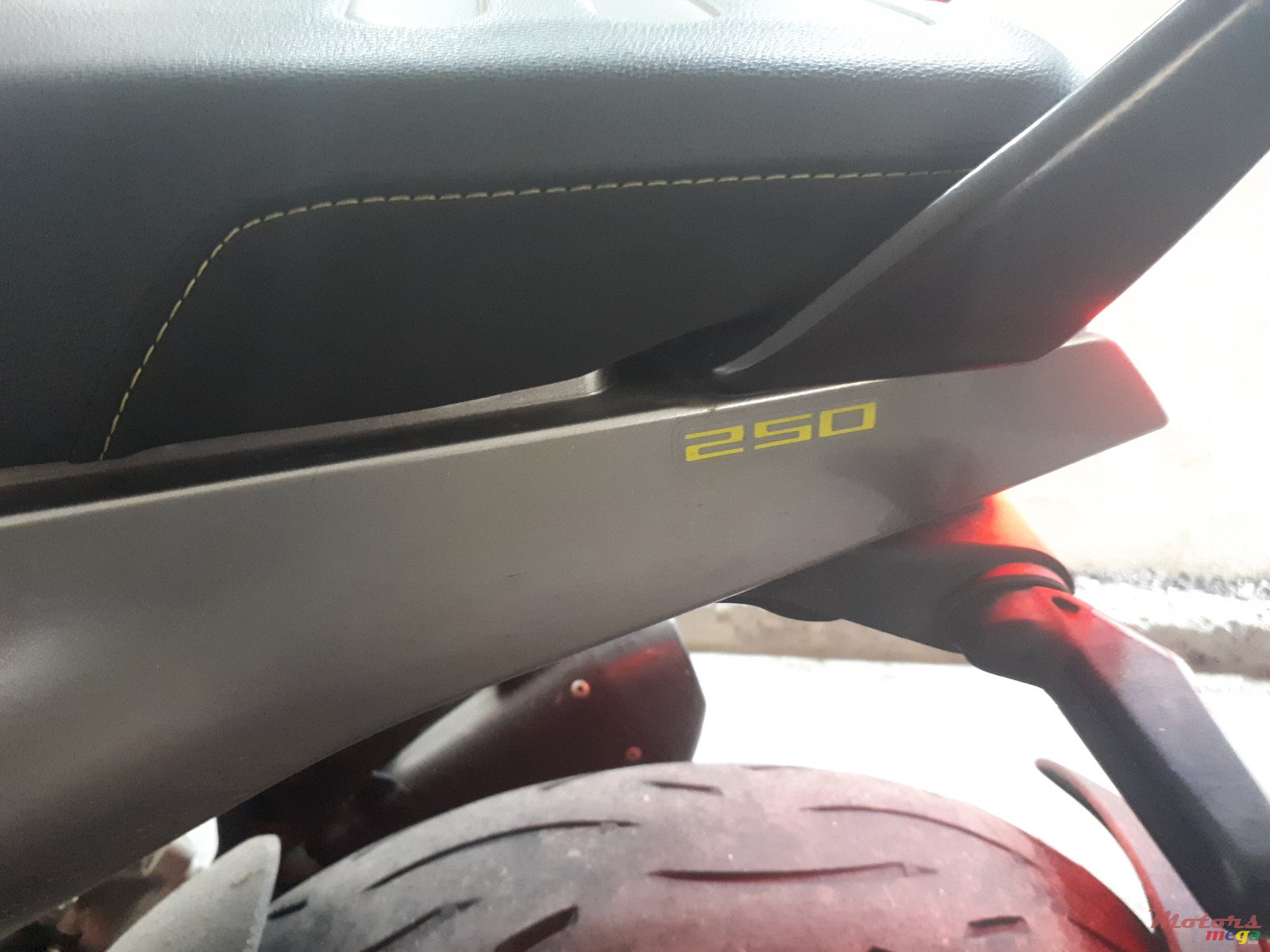 2022' Husqvarna Svartpilen 250 photo #5