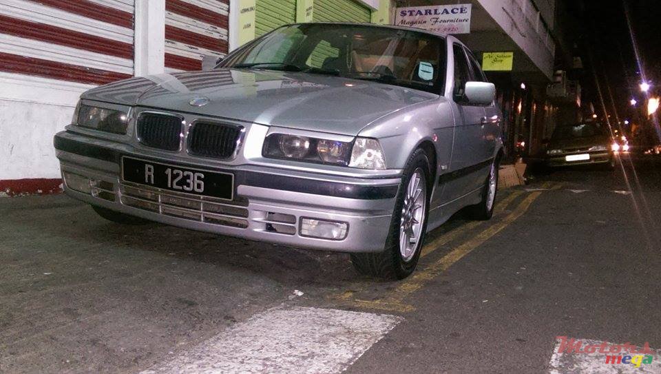 1997' BMW 318 None photo #2