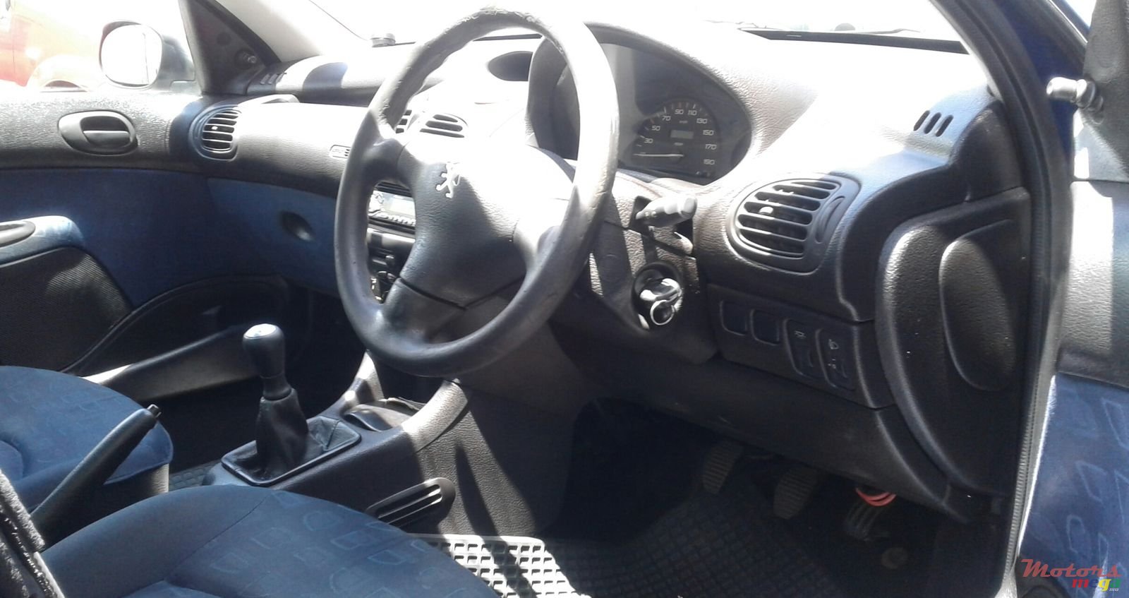 2001' Peugeot 206 photo #3