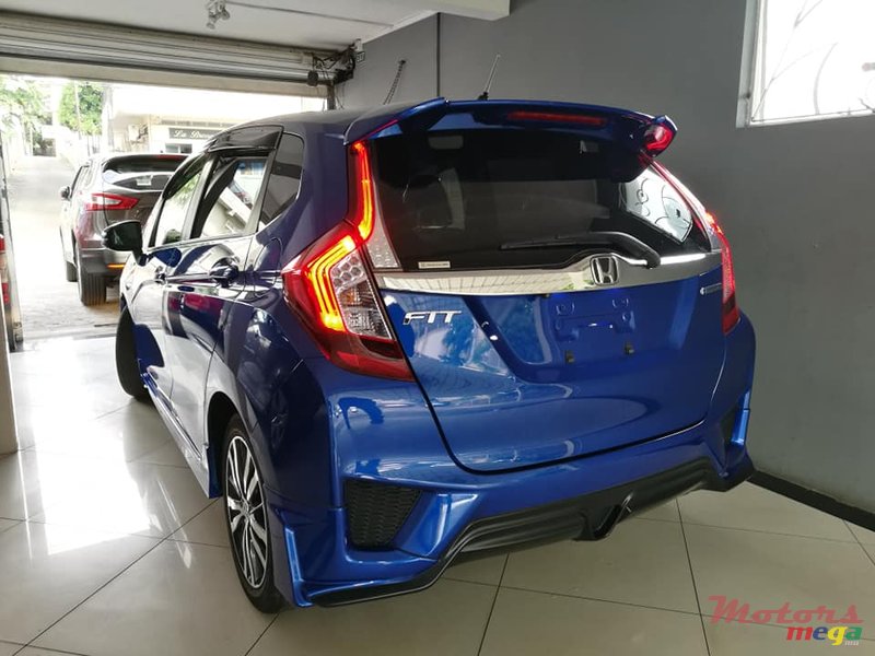 2016' Honda Fit S Package photo #4