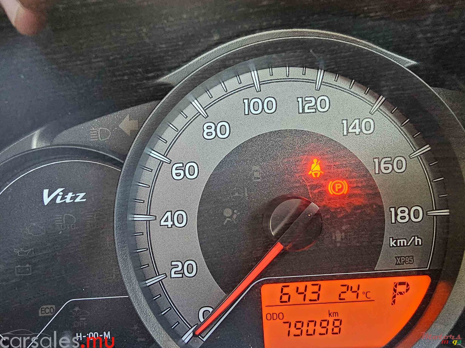 2019' Toyota Vitz 1.0 photo #7