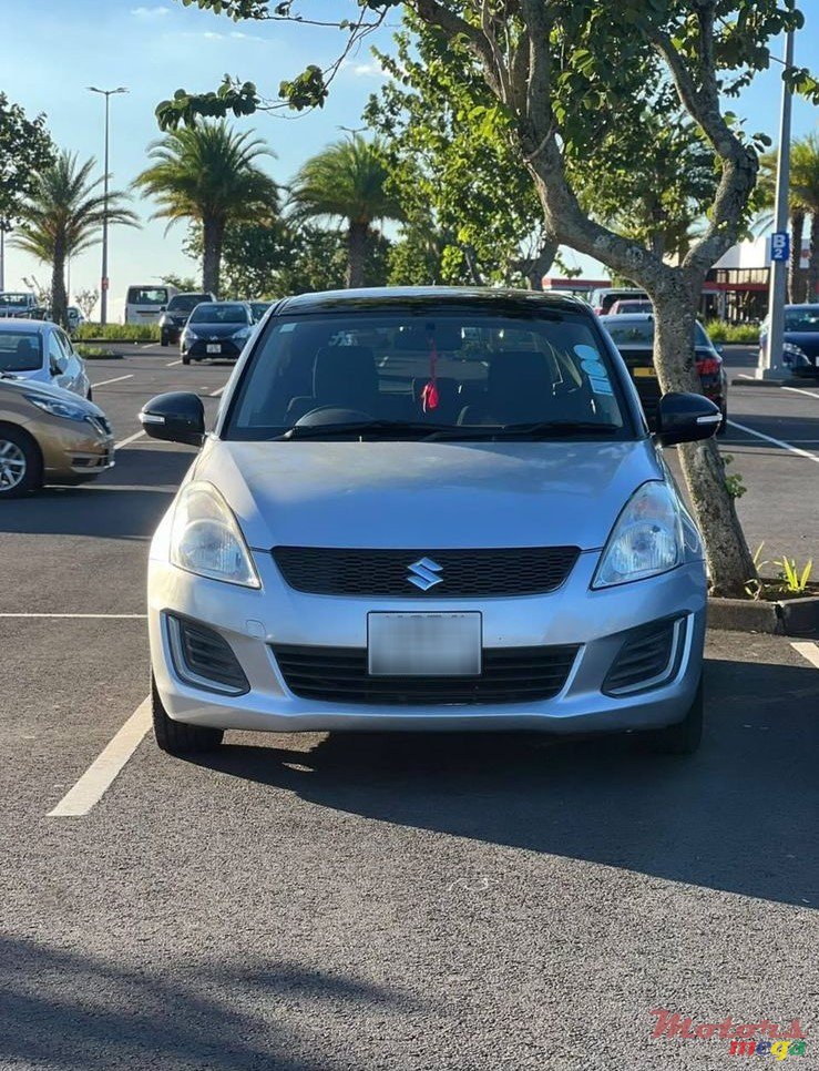 2014' Suzuki Swift photo #1