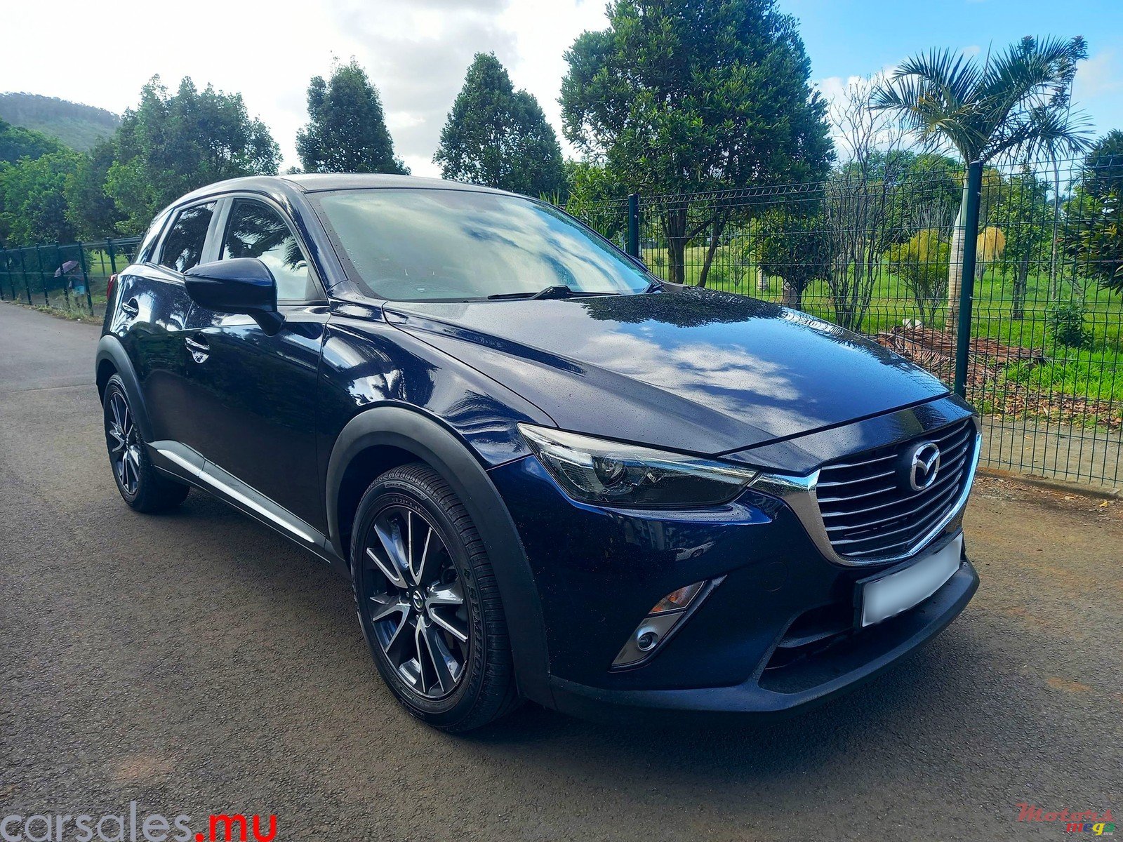 2017' Mazda CX-3 2.0 Skyactiv Technology photo #2