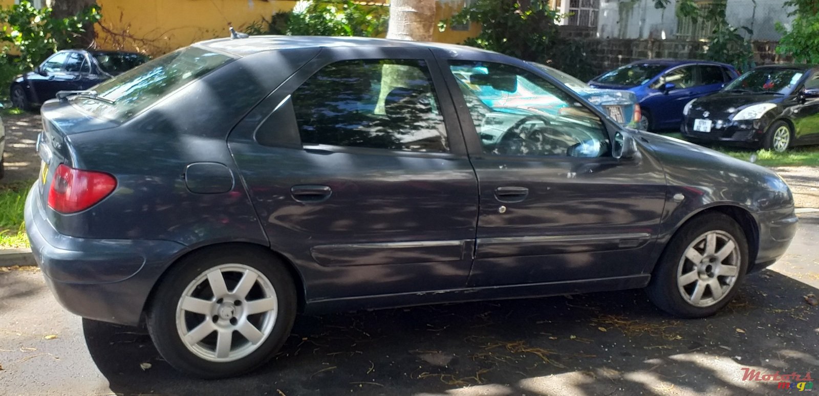 2001' Citroen Xsara Hatchback photo #3