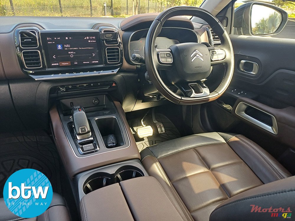 2019' Citroen C5 Aircross photo #5