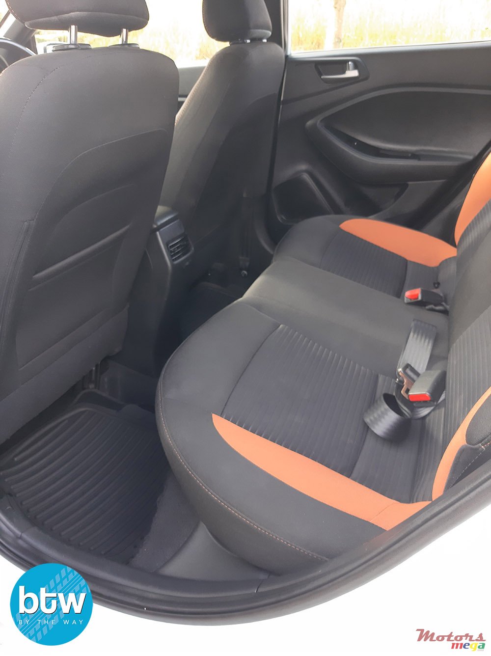 2016' Hyundai i20 photo #4