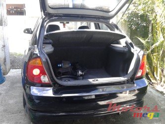 2005' Hyundai photo #10