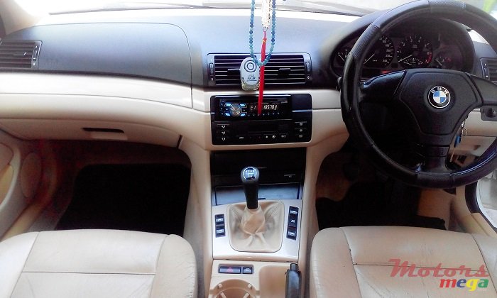 1999' BMW 318 E46 3 SERIES photo #2