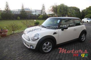 2009' MINI photo #2