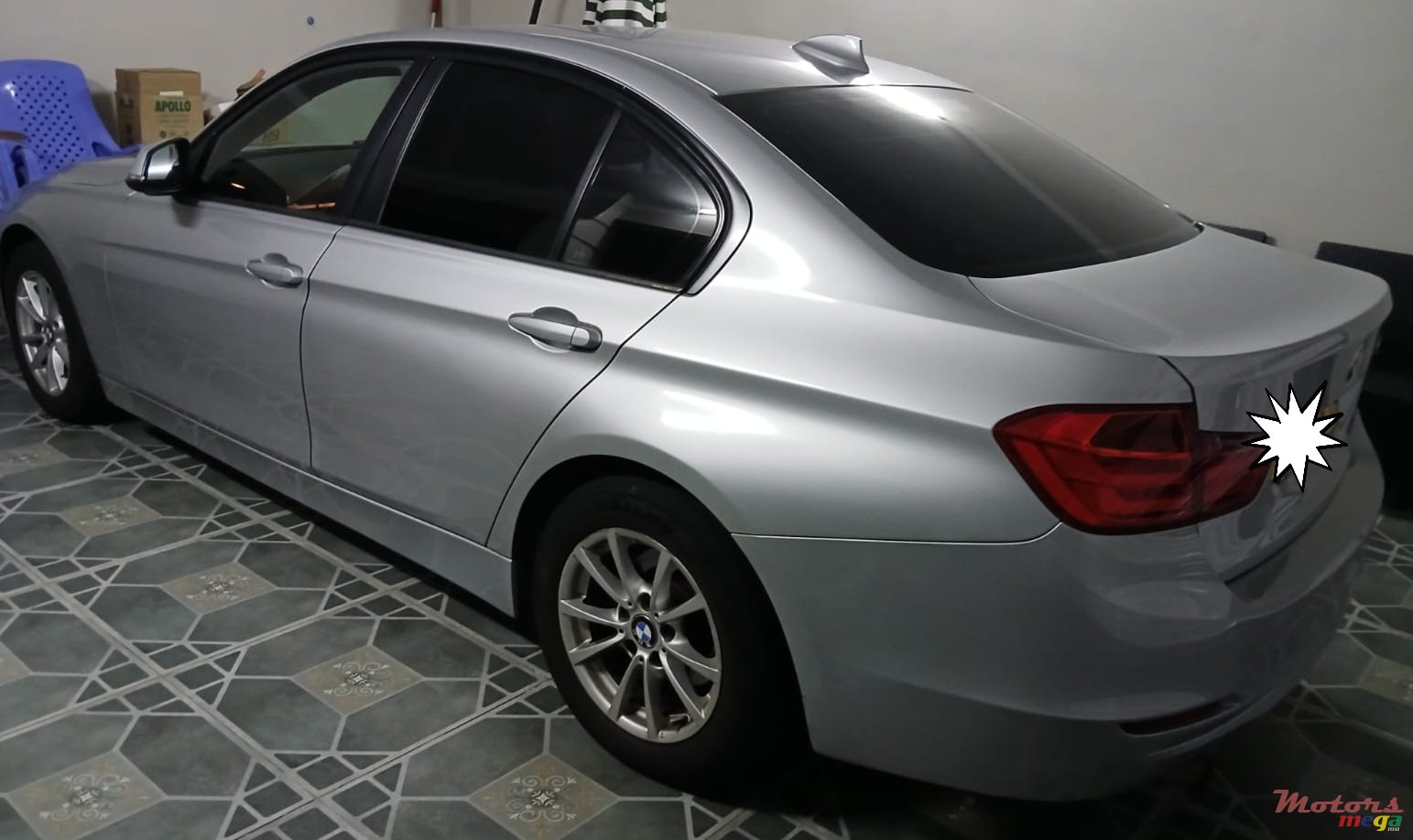 2013' BMW 316 photo #4