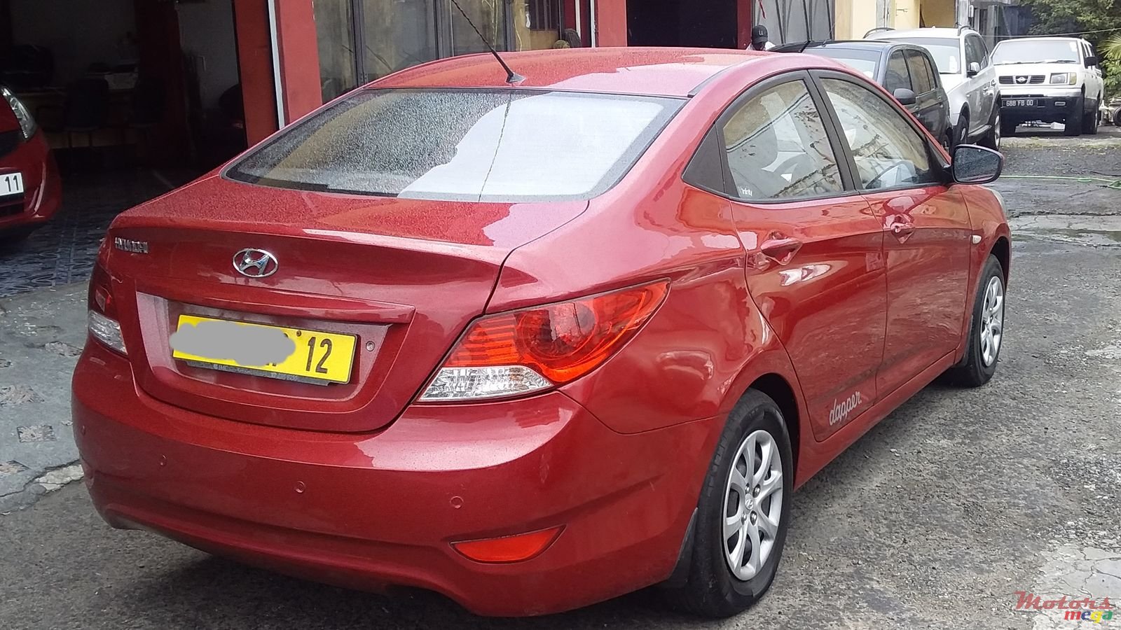 2012' Hyundai Accent photo #4