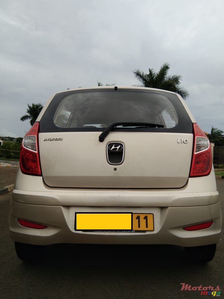 2011' Hyundai i10 photo #2
