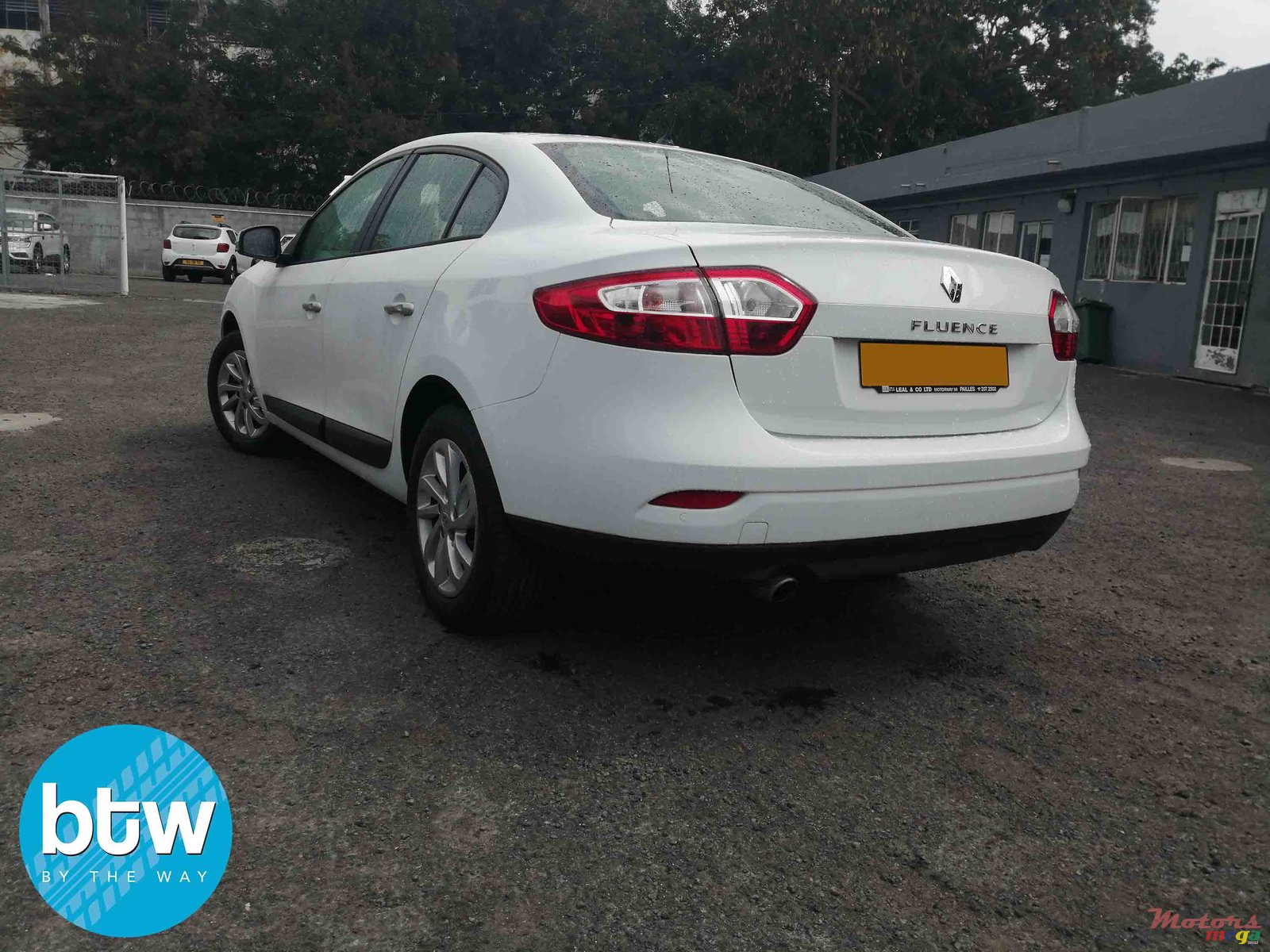 2015' Renault Fluence photo #2