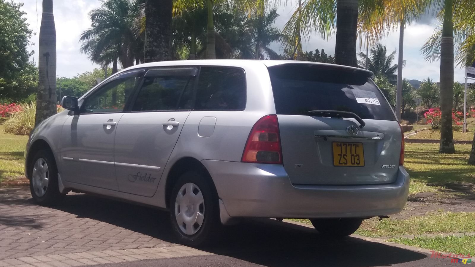 2003' Toyota F photo #2