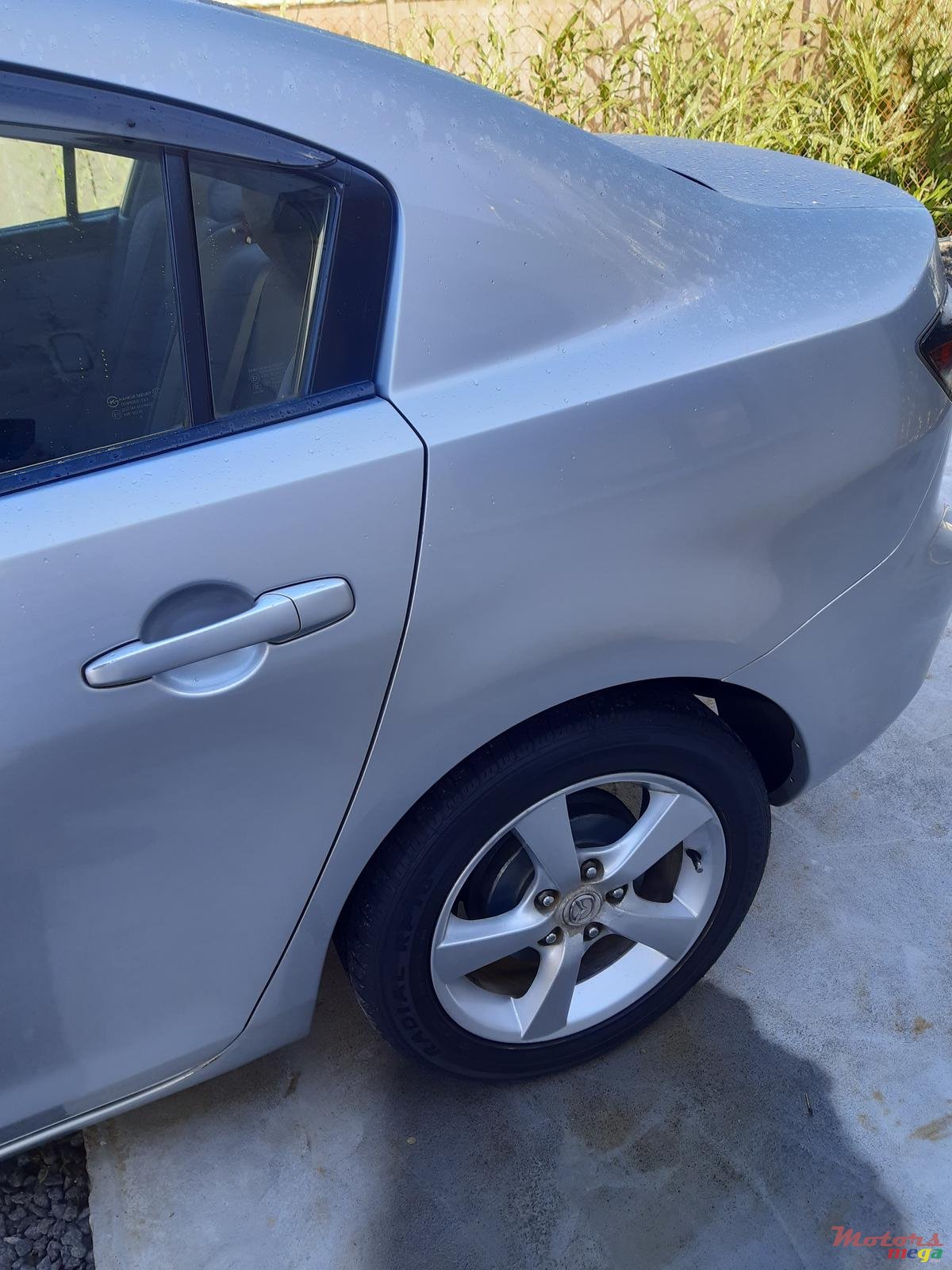 2008' Mazda Axela photo #7