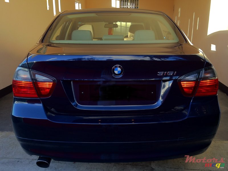 2007' BMW 3 Series photo #2