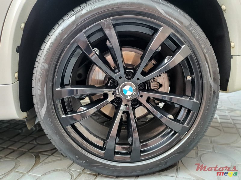 2017' BMW X5 M SPORT Plug-in hybrid photo #7