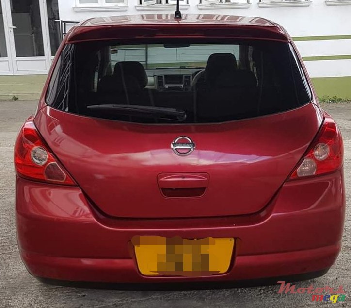 2005' Nissan Tiida photo #4