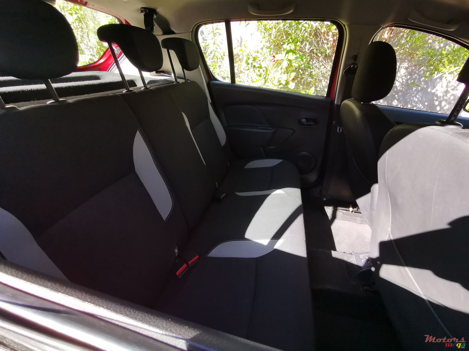 2015' Renault Sandero StepWay photo #6