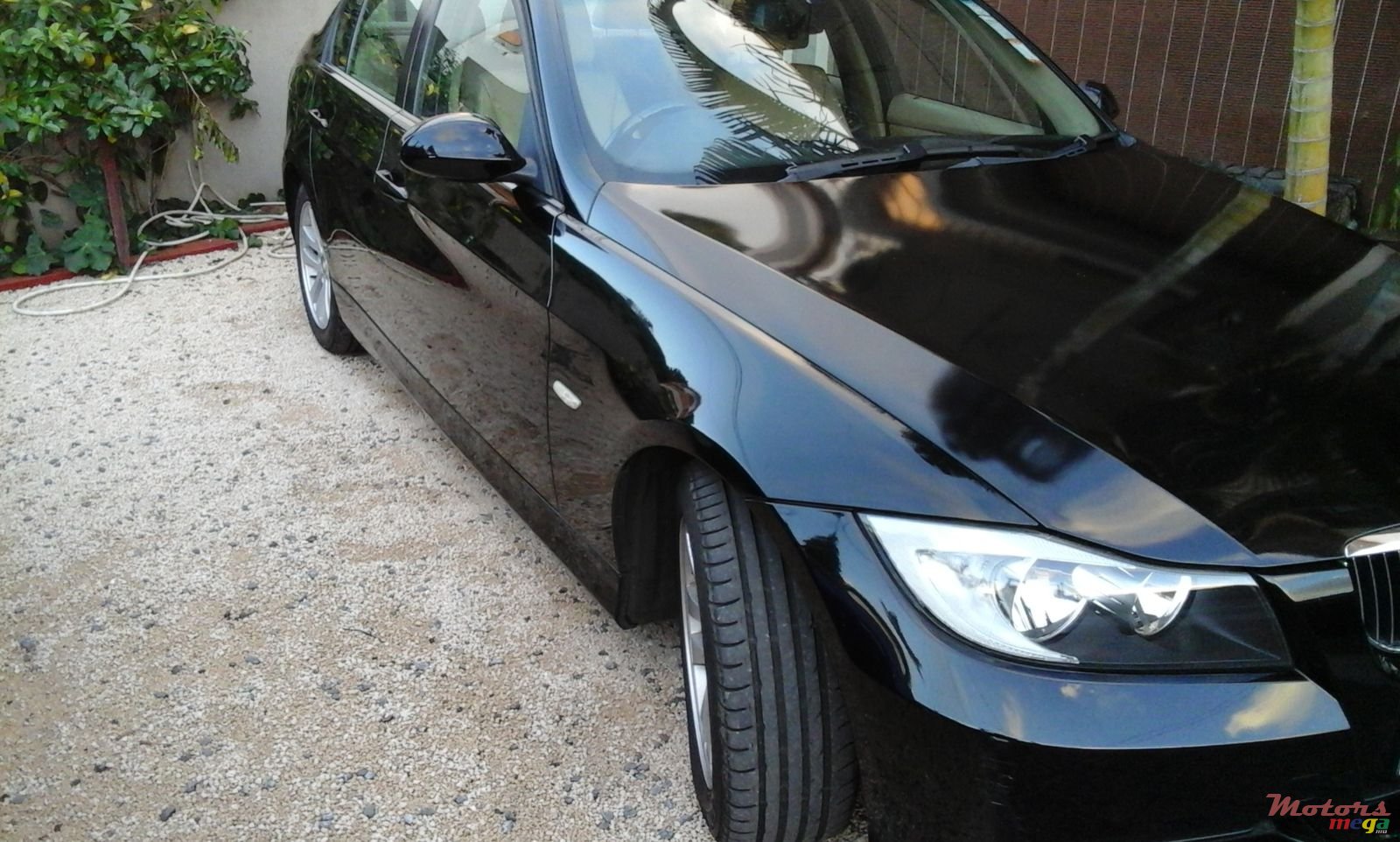 2006' BMW 316 photo #1