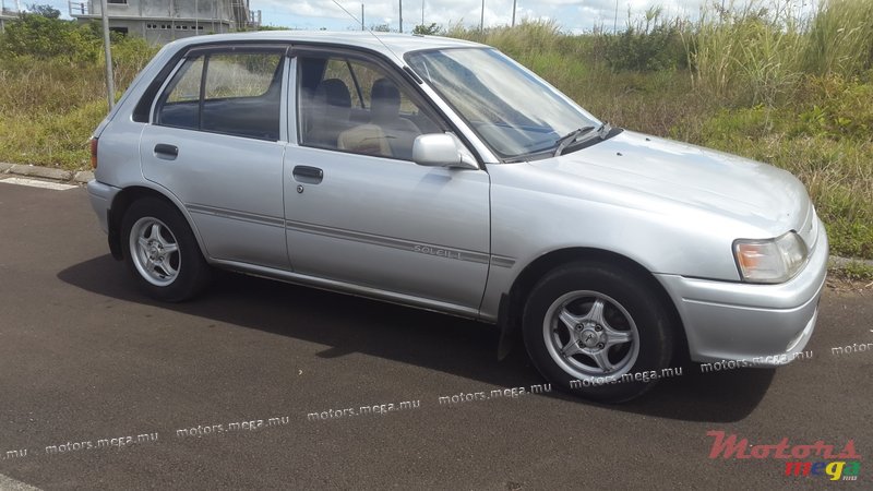 1994' Toyota Starlet photo #2