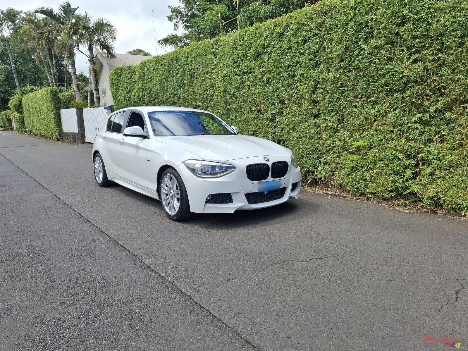 2013' BMW 1 Series M photo #3