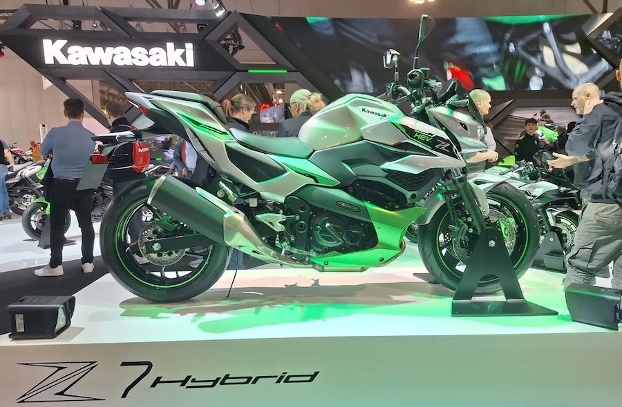 Kawasaki ajoute une seconde hybride à son catalogue avec la Z7 Hybrid