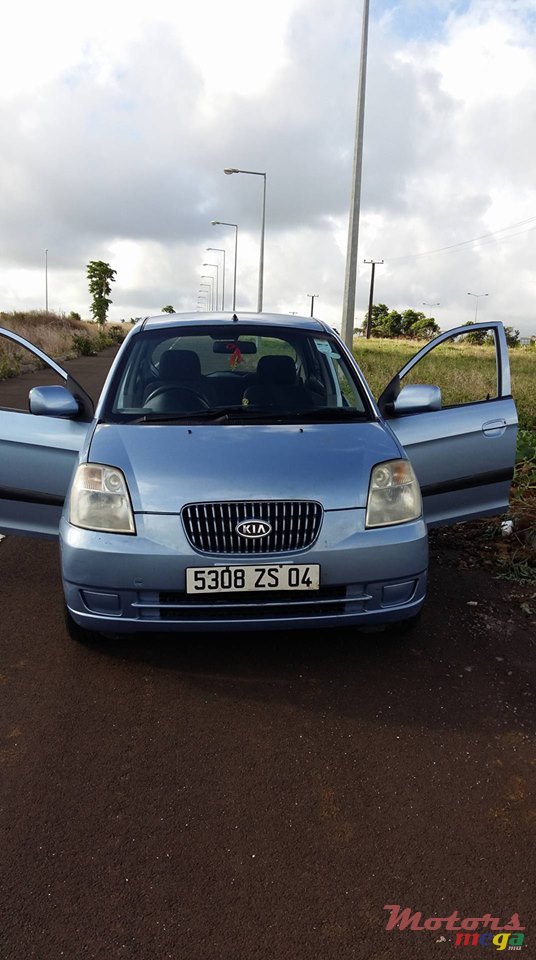 2004' Kia photo #1