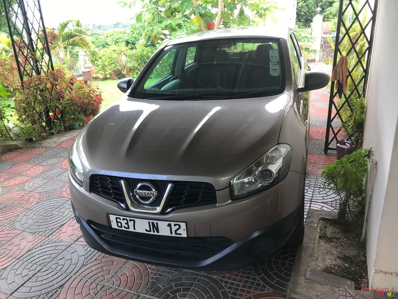 2012' Nissan Qashqai photo #1