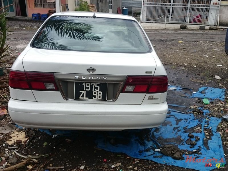 1998' Nissan Sunny photo #2