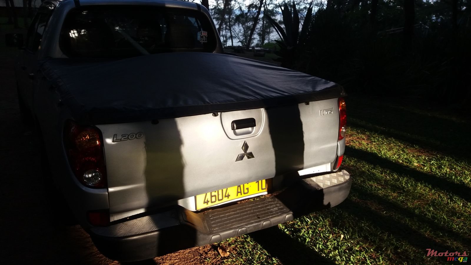 2010' Mitsubishi L 200 photo #4