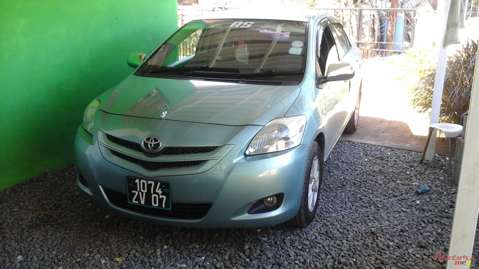 2007' Toyota Belta Sedan photo #1
