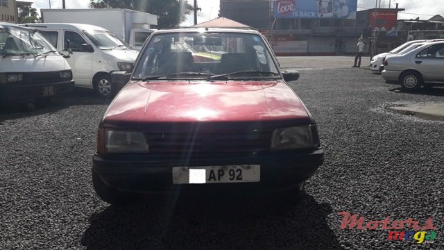 1992' Peugeot 205 photo #4