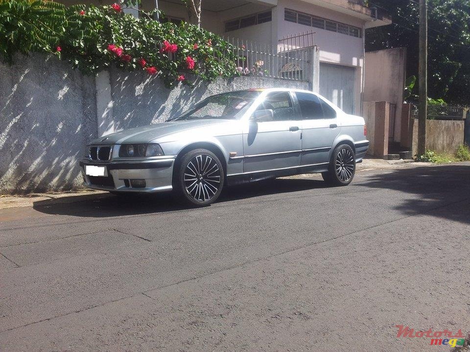 1998' BMW 316 316i (e36) photo #2