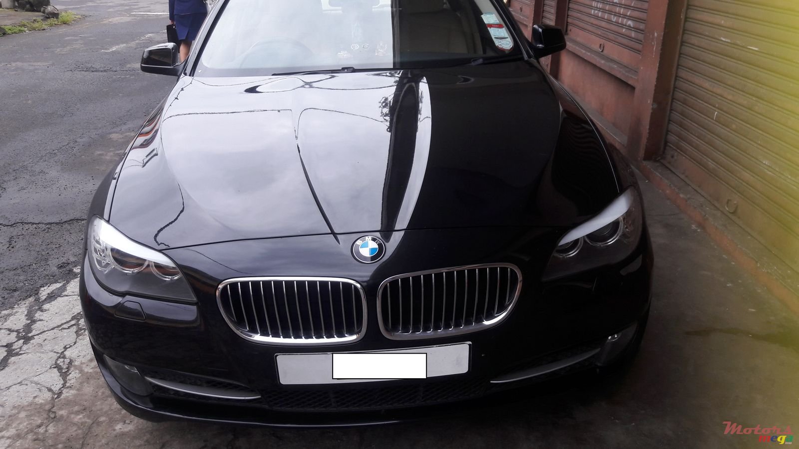 2010' BMW 520 photo #1