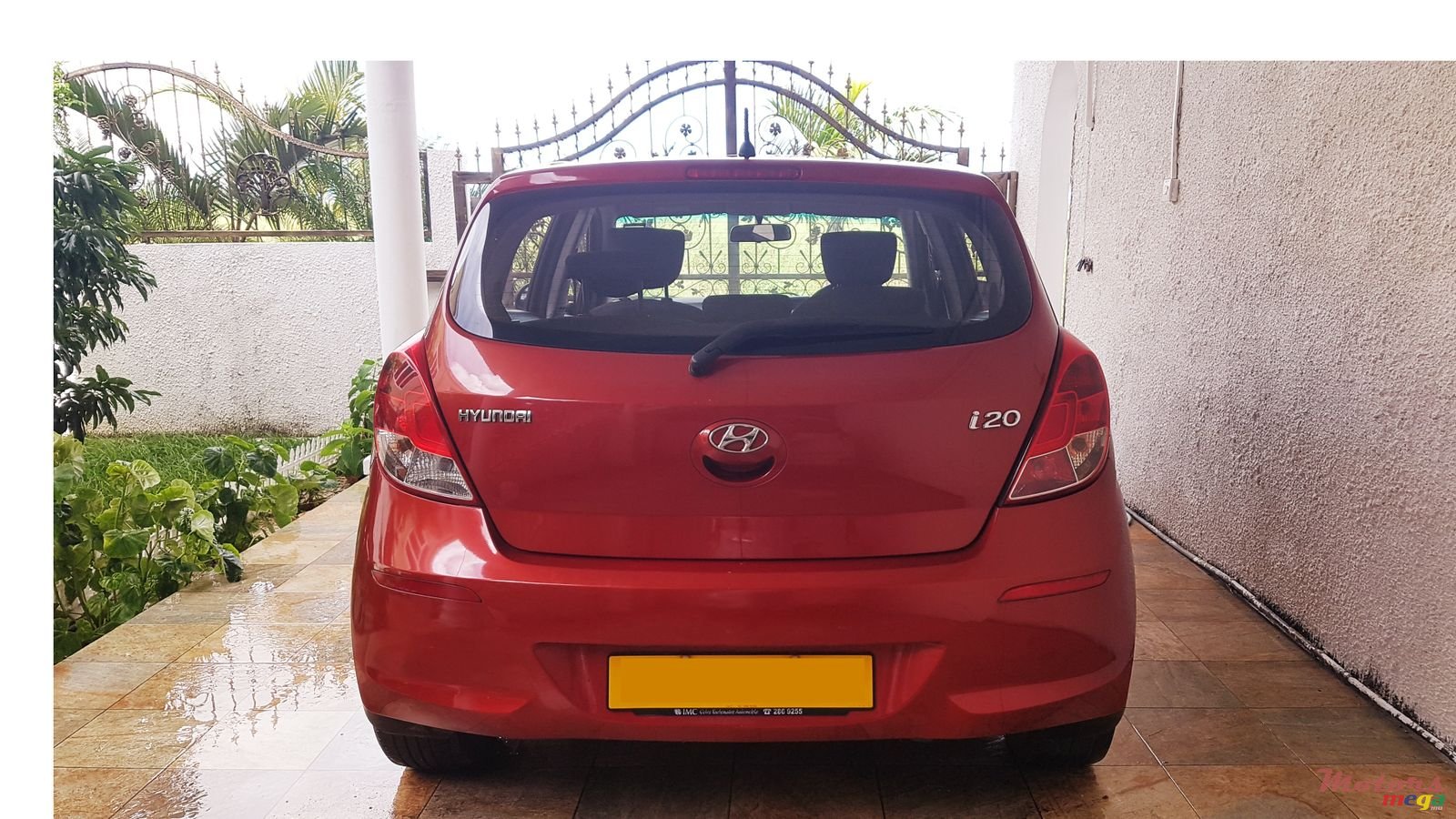 2014' Hyundai i20 Hatchback photo #2