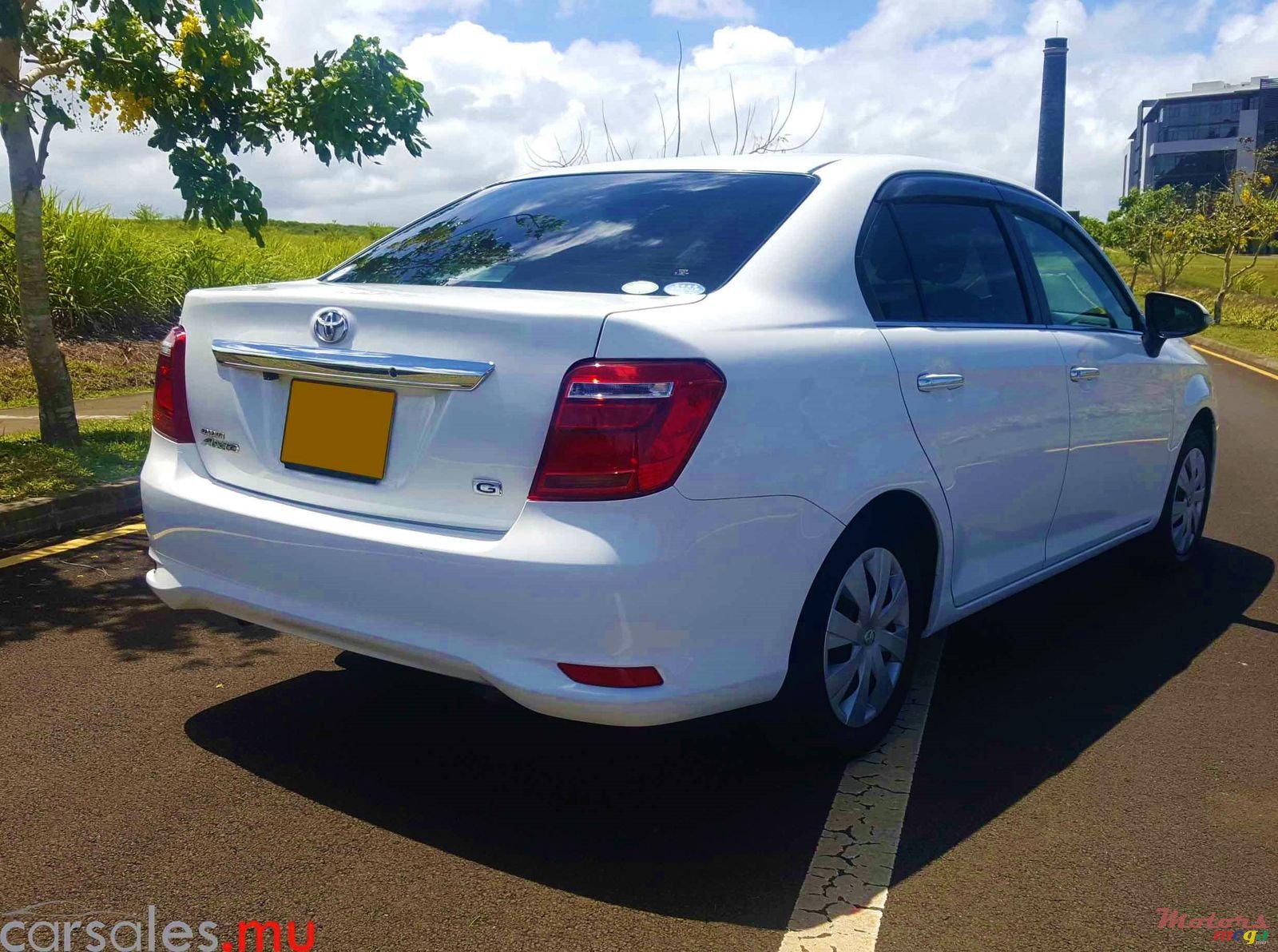 2016' Toyota Axio Grade G photo #3