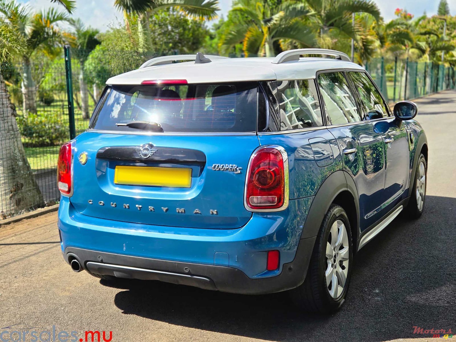 2020' MINI Cooper Countryman SE photo #4
