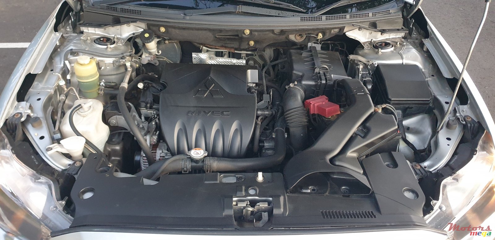 2016' Mitsubishi Lancer EX photo #5