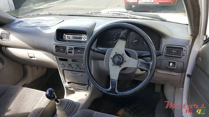 1998' Toyota Corolla photo #4
