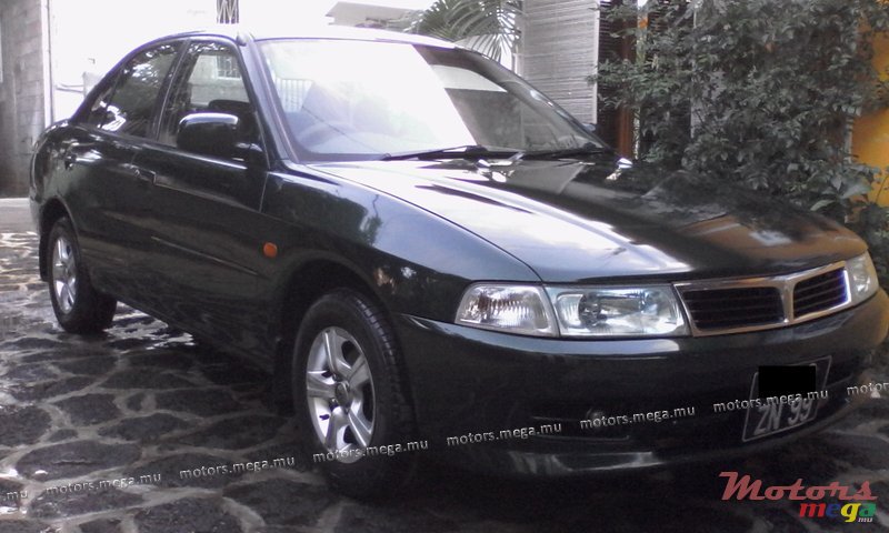 1999' Mitsubishi Lancer photo #2