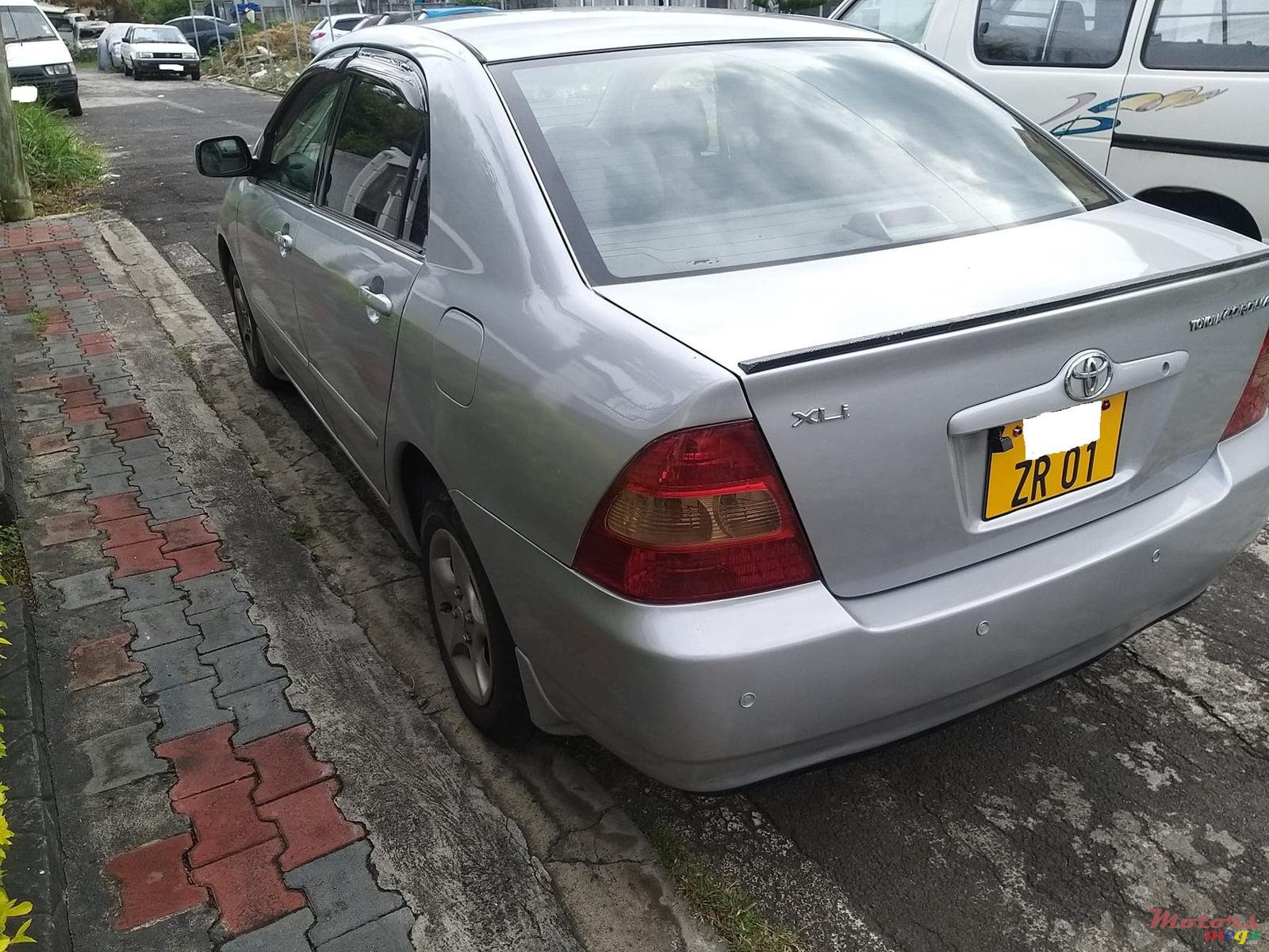 2001' Toyota Corolla NZE photo #7